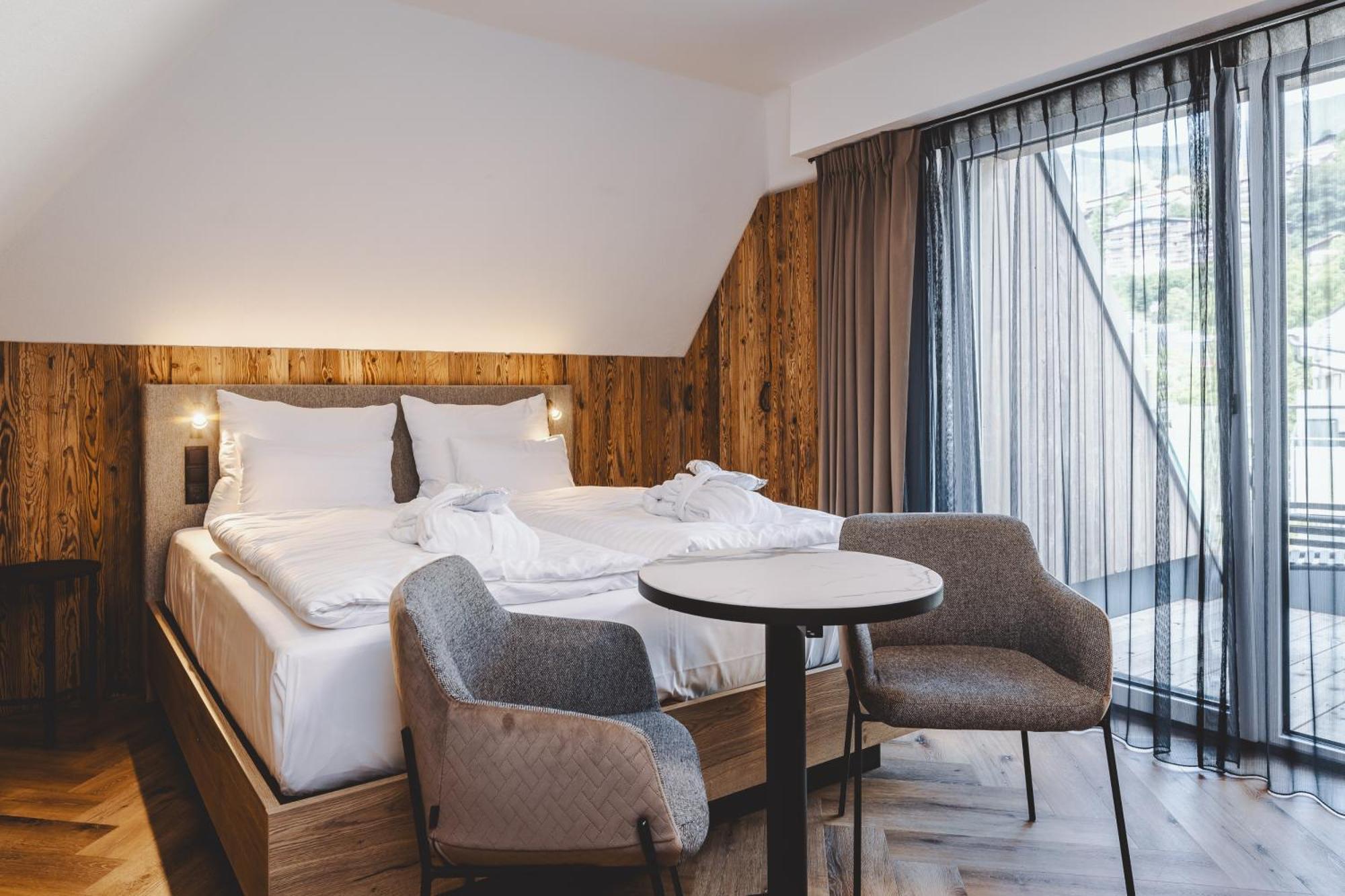 The Gast House Zell Am 4*